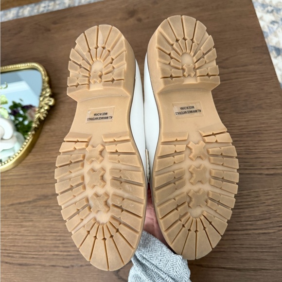 Dolce Vita Cream Mules with Tan Soles - Picture 5 of 6
